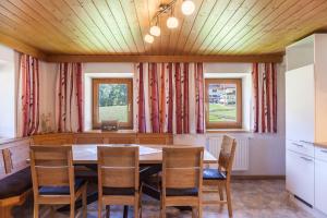 Fotografie z fotogalerie ubytování Ferienwohnung Oberangerhof v destinaci Kaltenbach