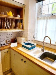 Dapur atau dapur kecil di 8 Duke Street - Launceston Cornwall