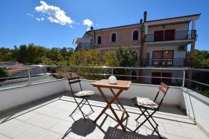 Balkon lub taras w obiekcie Apartments Cordasev