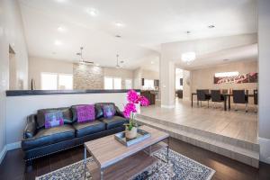 Luxury Home Near Las Vegas Strip and Airport.