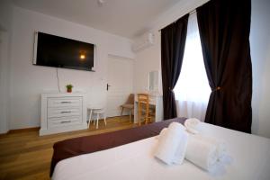 Galeriebild der Unterkunft Pensiunea HERA Hațeg in Haţeg