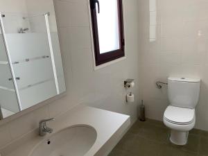 Koupelna v ubytování Hostal Meson Pepa