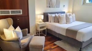 Gallery image of Phaedrus Living Amorosa 13 Beachside Villa in Polis Chrysochous +12 photos