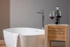 Fotografia z galérie ubytovania Montalbera Wine Suites v destinácii Montemagno