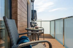 Balkon lub taras w obiekcie Apartament Słoneczny przy morzu z klimatyzacja