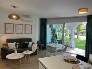 Posedenie v ubytovaní PUERTO BANUS Apartamento PICASSO