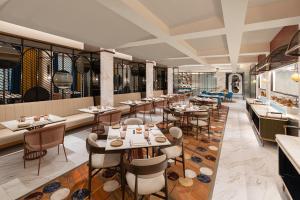 Posezení v ubytování Radisson Mumbai Goregaon