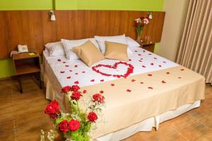 Een bed of bedden in een kamer bij Hotel Mitru - Tarija