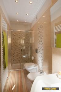 Bilik mandi di Apartments KOMEL I +42 gambar