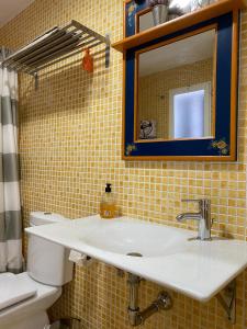 Ванная комната в Apartamento La Almena 1 junto a Plaza Mayor,2 habitaciones, parking gratuito