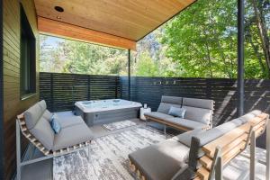 Gallery image of Cypress Chalet by Outpost Whistler in Whistler