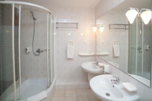 Koupelna v ubytování Hotel IKAR