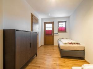 Ein Bett oder Betten in einem Zimmer der Unterkunft Haus Bergblick