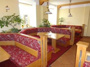 Posedenie v ubytovaní Hotel Praha Potštejn