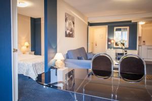 Posezení v ubytování First Euroflat Hotel