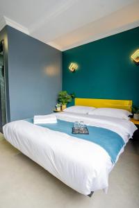 Postel nebo postele na pokoji v ubytování Hotel 28 Chow Kit Kuala Lumpur