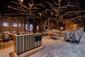Restaurace v ubytování M Resort & Hotel Kuala Lumpur