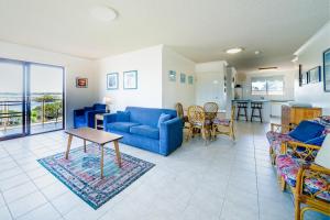 A seating area at Sunlake Unit 9, 82 Little Street, Forster