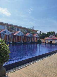 Bazén v ubytování Viceroy Beach And Spa Resort nebo v jeho okolí