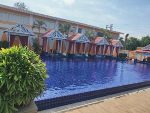 Bazén v ubytování Viceroy Beach And Spa Resort nebo v jeho okolí