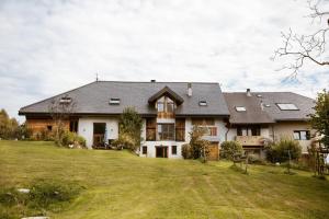 MercuryにあるChalet La Ferme de Noemieの大家