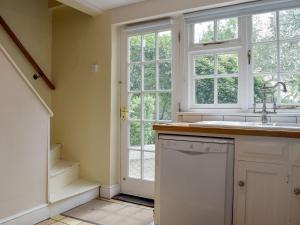 Gallery image of Kent Cottage in Great Easton