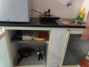 Cucina o angolo cottura di Mysore Studio Rooms