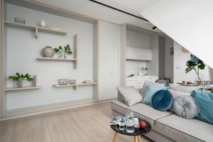Część wypoczynkowa w obiekcie AbsyntApartments 24 Rynek Wrocław