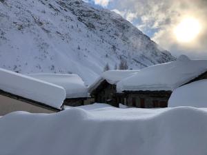 Obiekt Chalet 3 Céline 6 personnes Vieux Village zimą