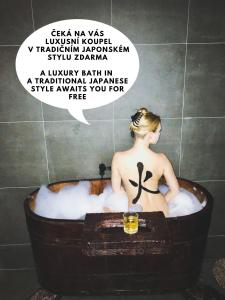 Fotografie z fotogalerie ubytování OROOM Japan - Role Play For Couples in BRNO v destinaci Brno