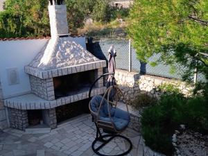 Vonkajšia záhrada v ubytovaní VILLA ANA ZIVOGOSCE-Apartment4