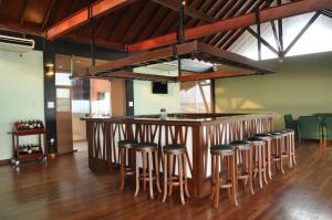 Restoran atau tempat lain untuk makan di Laya Safari Resorts & Spa