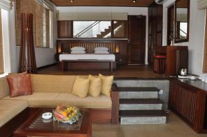 Ruang duduk di Laya Safari Resorts & Spa