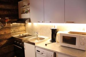 Η κουζίνα ή μικρή κουζίνα στο Kopistus