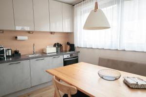Kuchyň nebo kuchyňský kout v ubytování Katschberg Lodge