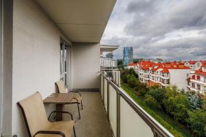 Balkón nebo terasa v ubytování Downtown Apartments Sinatra air-conditioned