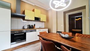 Kuchnia lub aneks kuchenny w obiekcie Boutique Apartments Vienna - Premium 3
