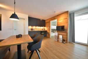Kuchyň nebo kuchyňský kout v ubytování Ferienwohnung STRAND PIET