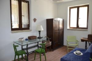 Posedenie v ubytovaní Olive Cottage