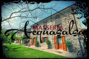 Masseria Acquasalsa tesisinde sergilenen bir sertifika, ödül, işaret veya başka bir belge