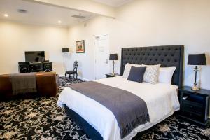 Gallery image of The Commercial Boutique Hotel in Tenterfield