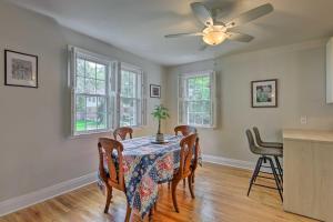 Foto sihtkohas Blue Ash asuva majutusasutuse Charming Cincinnati Home Less Than 10 Mi to Downtown! galeriist