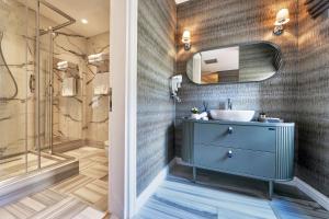A bathroom at Hotel De Reve Galata-Special Class Még 37 kép