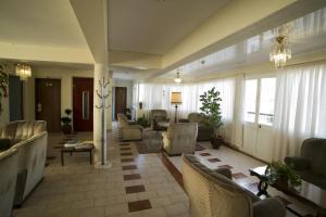 Posezení v ubytování Hotel Sirius