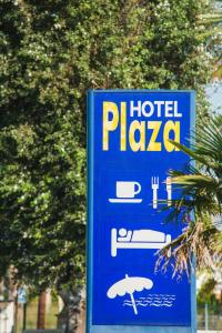 Certifikát, hodnocení, plakát nebo jiný dokument vystavený v ubytování Plaza Hotel