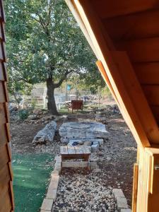 Zahrada ubytování בקתת עץ בחורש במנות - דום גיאודזי - Wooden cabin in Manot