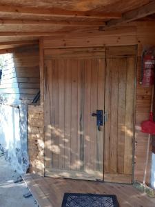 Fotografie z fotogalerie ubytování בקתת עץ בחורש במנות - דום גיאודזי - Wooden cabin in Manot v destinaci Manot