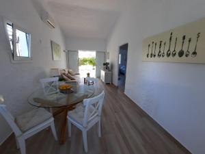 Fotografia z galérie ubytovania Relax bungalow with parking v destinácii Maspalomas