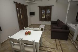 Posezení v ubytování Kolokotronis Hotel & Spa