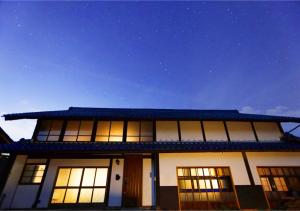 Gallery image of [貸切り] 220㎡ 月のワルツ 108年前の高級古民家 in Komoro